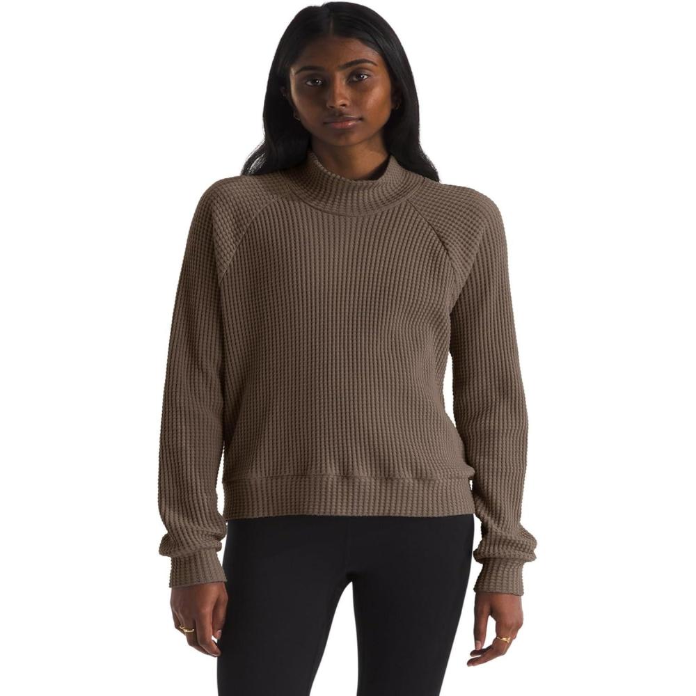 imageTHE NORTH FACE Womens Long Sleeve Mock Neck Chabot Shirt Cotton Thermal Shirt With Raglan Sleeves ampamp Funnel NeckSmokey Brown