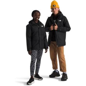 THE NORTH FACE Teen North Down Triclimate 3-in-1 Jacket | Waterproof, Seam Sealed, Attached Hood, Reversible Inner Layer(Tnf Black)