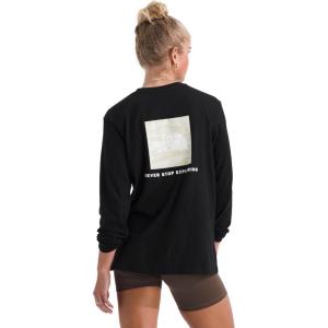 The North Face Womens Evolution Box NSE Fill Light Long-Sleeve Tee | Regular Fit Cotton Shirt with Logo Graphic(Tnf Black)