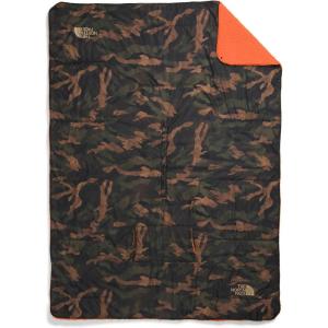 The North Face Wawona Fuzzy Blanket | Dual Sided & Packable Design, Ultra Soft Fleece Lining & Water Repellent Outer, Kangaroo Style Pocket, New Taupe Green/Smokey Brown, One Size(New Taupe Green Tnf Camo Print)