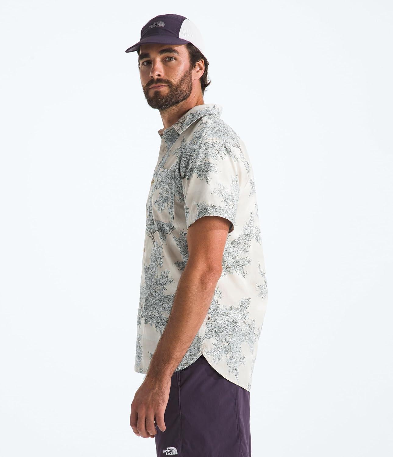 imageThe North Face Mens Short Sleeve Baytrail Pattern ButtonDown Shirt Soft Cotton TShirt Chest PocketDesert Stone Big Sagebrush Print