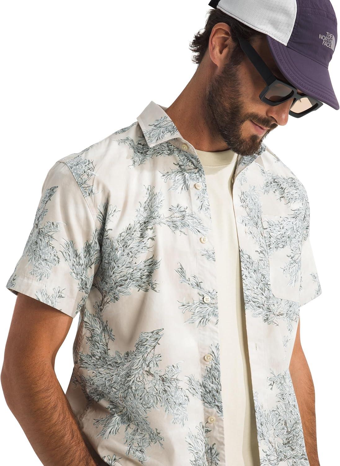 imageThe North Face Mens Short Sleeve Baytrail Pattern ButtonDown Shirt Soft Cotton TShirt Chest PocketDesert Stone Big Sagebrush Print