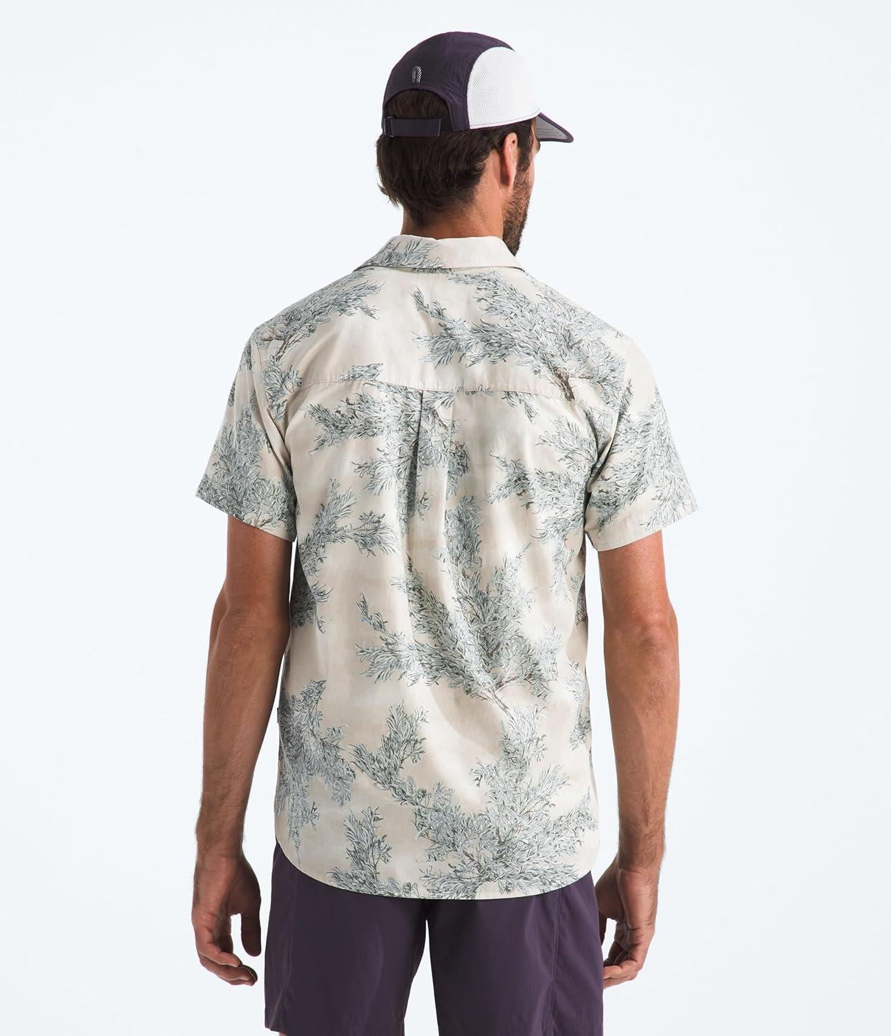 imageThe North Face Mens Short Sleeve Baytrail Pattern ButtonDown Shirt Soft Cotton TShirt Chest PocketDesert Stone Big Sagebrush Print