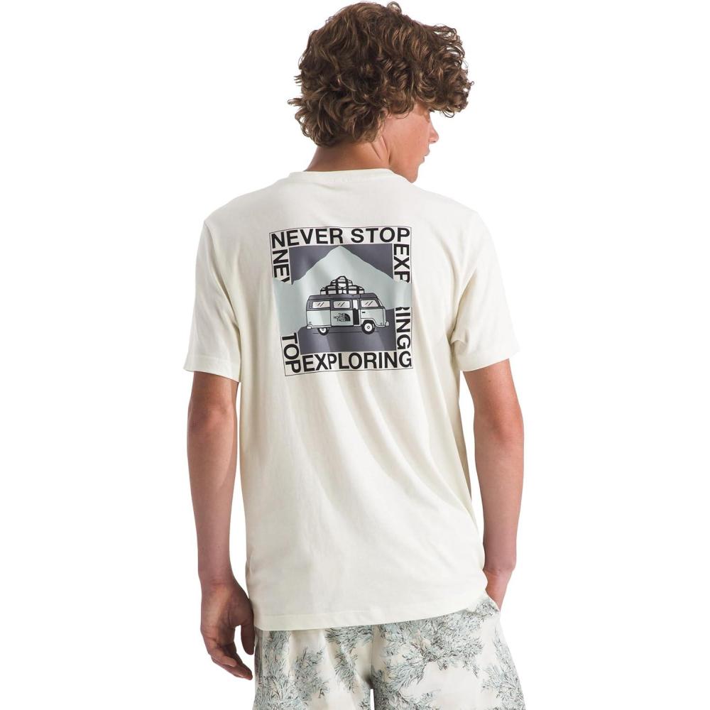 imageThe North Face Mens Escape The City ShortSleeve Tee  Casual Stylish Graphic TShirt Regular Fit Soft Cotton FabricWhite Dune
