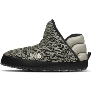 THE NORTH FACE Women’s Thermoball Traction Winter Bootie | Insulated & Water Repellent, Rubber Outsole(Clay Grey Tnf Tiger Stripe Print/Tnf Black)