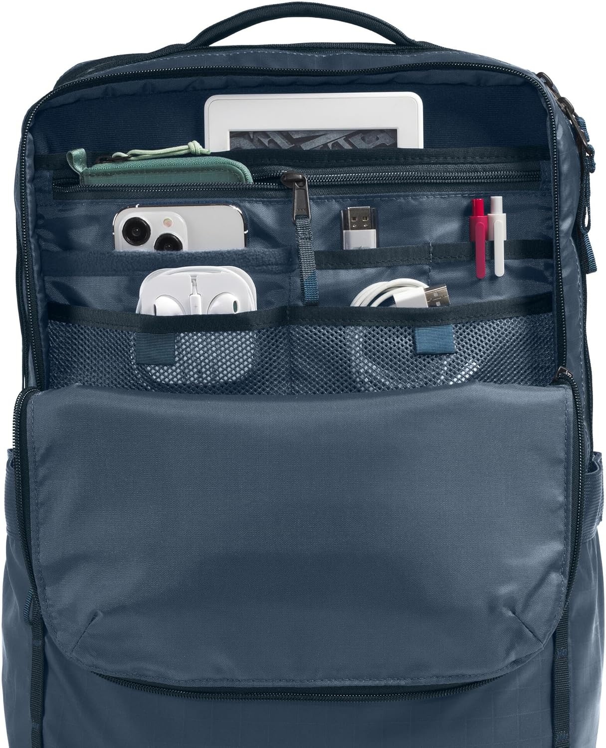 image:imageThe North Face Base Camp Voyager Daypack Shady BlueSummit Navy One SizeShady BlueSummit Navy